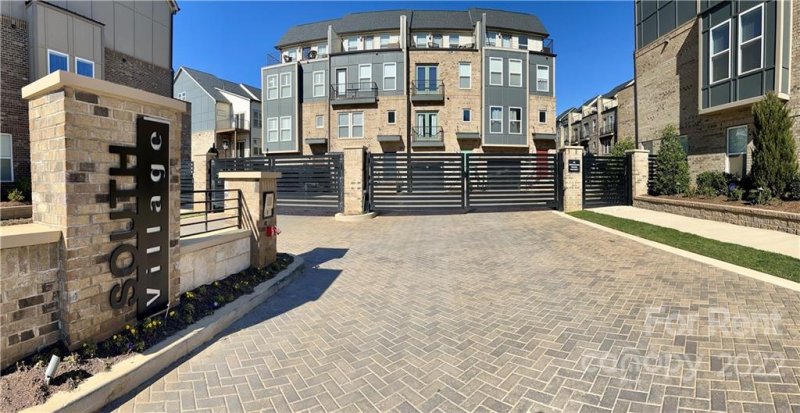 Property image 3 at 2916 Grand Union Way, Charlotte, NC 28209