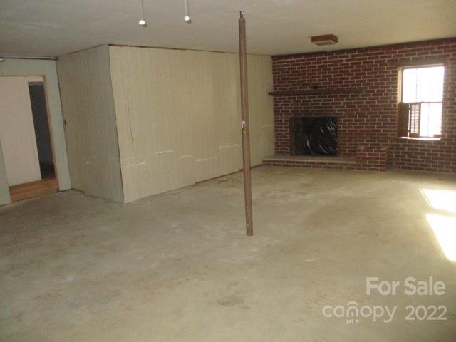 Property image 3 at 201 Crest Hill Drive, Morganton, NC 28655