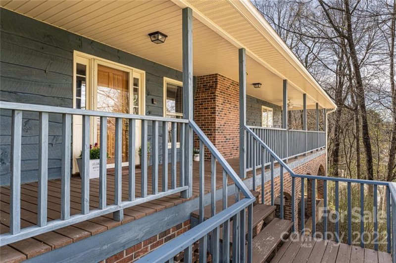 Property image 4 at 140 Eastmoor Drive, Asheville, NC 28805