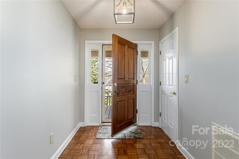 Property image 5 at 140 Eastmoor Drive, Asheville, NC 28805