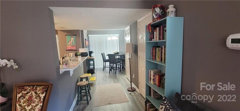 Property image 5 at 10923 Carmel Crossing Road, Charlotte, NC 28226