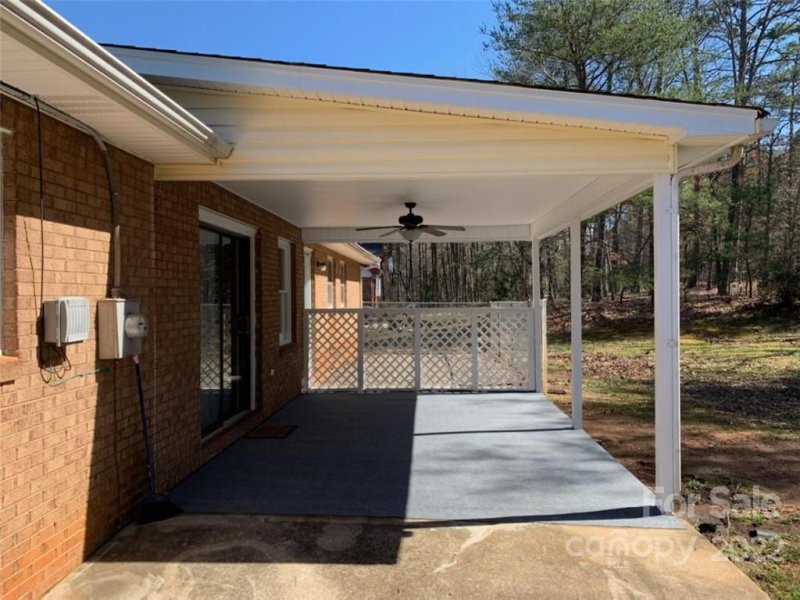 Property image 4 at 2474 23rd Avenue Place, Hickory, NC 28601