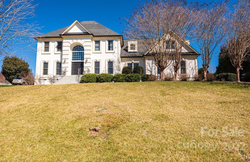 Property image 4 at 812 37th Avenue, Hickory, NC 28601