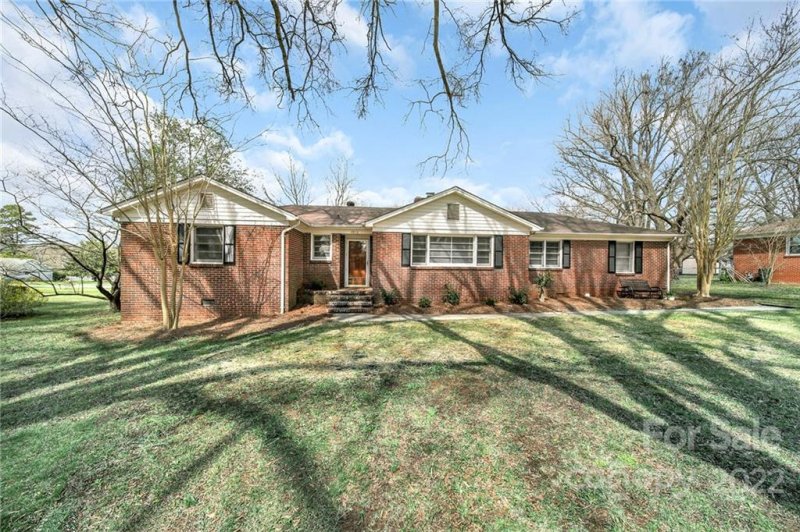 4913 Tewkesbury Road