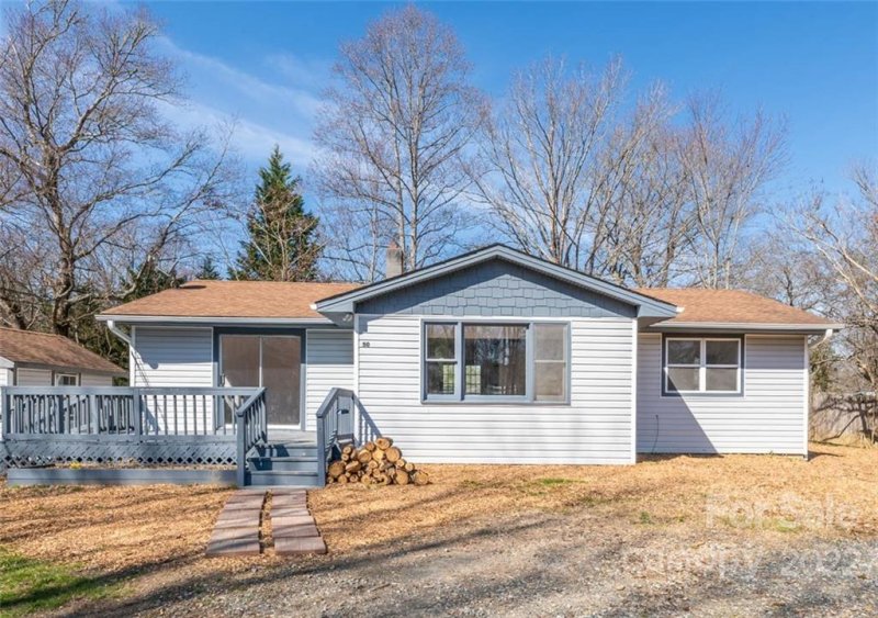 Property image 2 at 50 Alley Street, Hendersonville, NC 28792