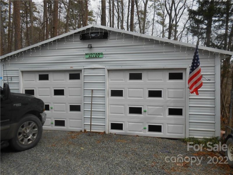 Property image 4 at 8904 Gosnell Drive, Charlotte, NC 28227