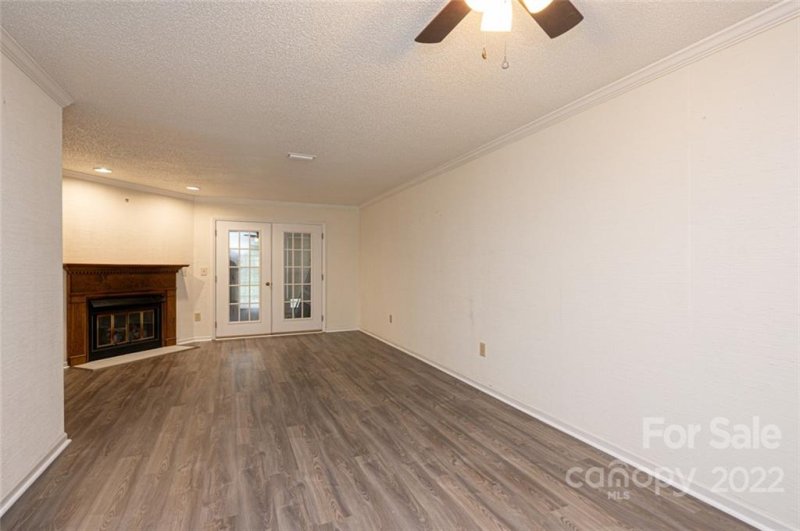 Property image 3 at 835 21st Avenue, Hickory, NC 28601