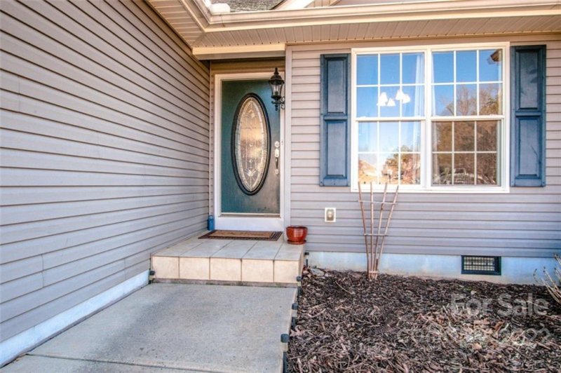 Property image 3 at 154 Dublin Court, Statesville, NC 28677