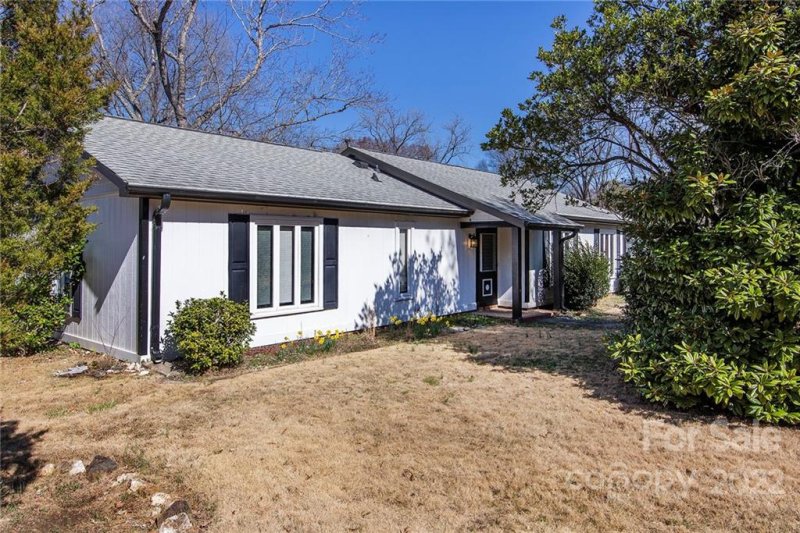 Property image 2 at 11902 Five Cedars Road, Charlotte, NC 28226