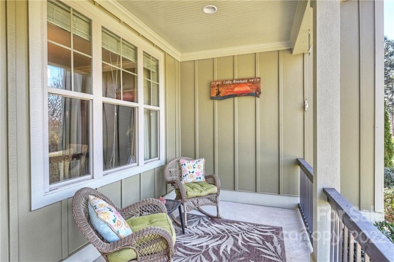 Property image 4 at 117 Yellow Jacket Circle, Mooresville, NC 28117