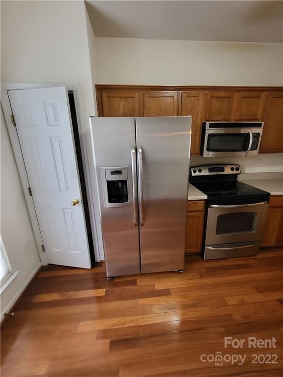 Property image 2 at 913 Tiger Lane, Charlotte, NC 28262