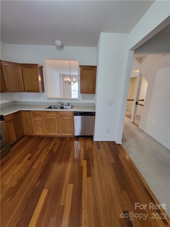 Property image 5 at 913 Tiger Lane, Charlotte, NC 28262