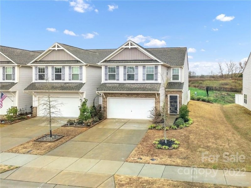 441 Tayberry Lane