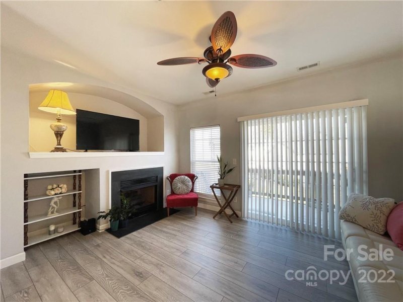 Property image 3 at 2729 Avalon Loop Road, Charlotte, NC 28269