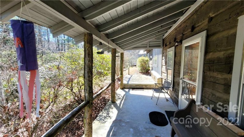 Property image 2 at 7157 Rhododendron Drive, Newland, NC 28657