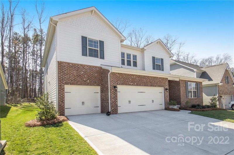 Property image 2 at 11209 Irwin Oak Place, Matthews, NC 28105