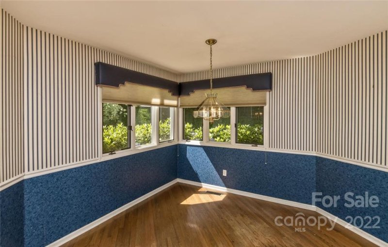 Property image 5 at 3301 Timber Trail, Asheville, NC 28804