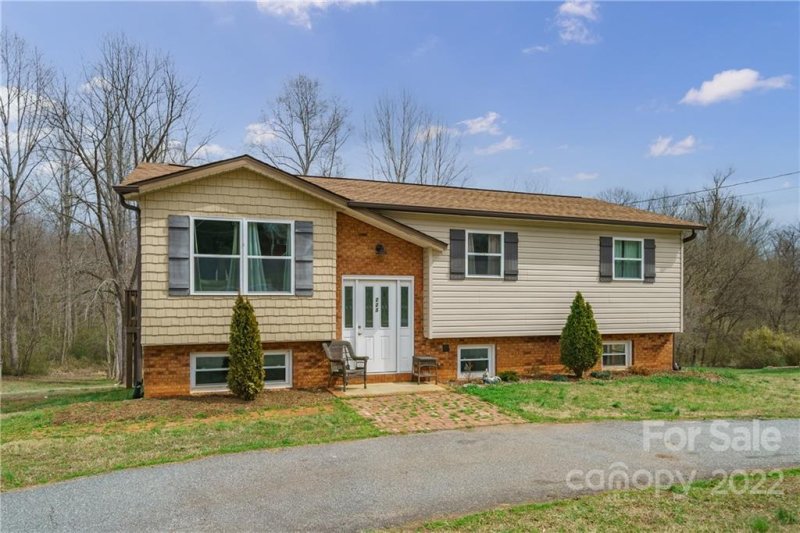 223 Shannonbrook Drive