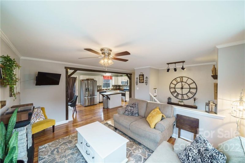 Property image 5 at 223 Shannonbrook Drive, Newton, NC 28658