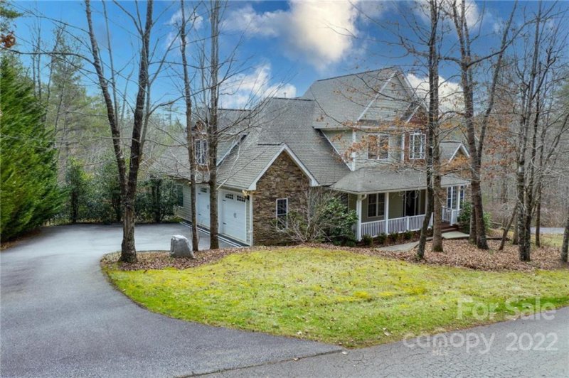 Property image 2 at 845 Settlers Trail, Mars Hill, NC 28754