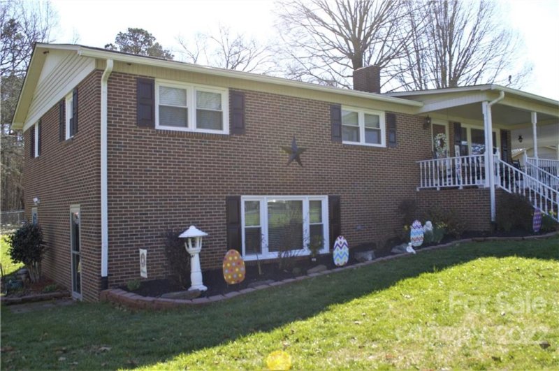 Property image 5 at 112 Delview Drive, Cherryville, NC 28021