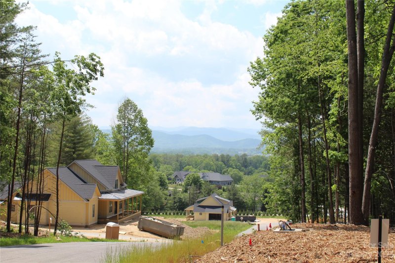 Property image 2 at 000 Northview Drive, Hendersonville, NC 28791