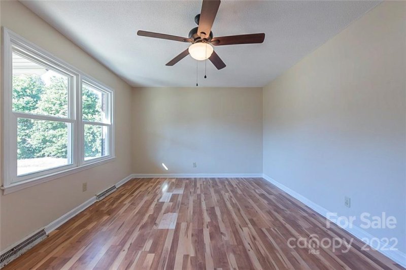Property image 3 at 1038 Newcastle Road, Gastonia, NC 28052