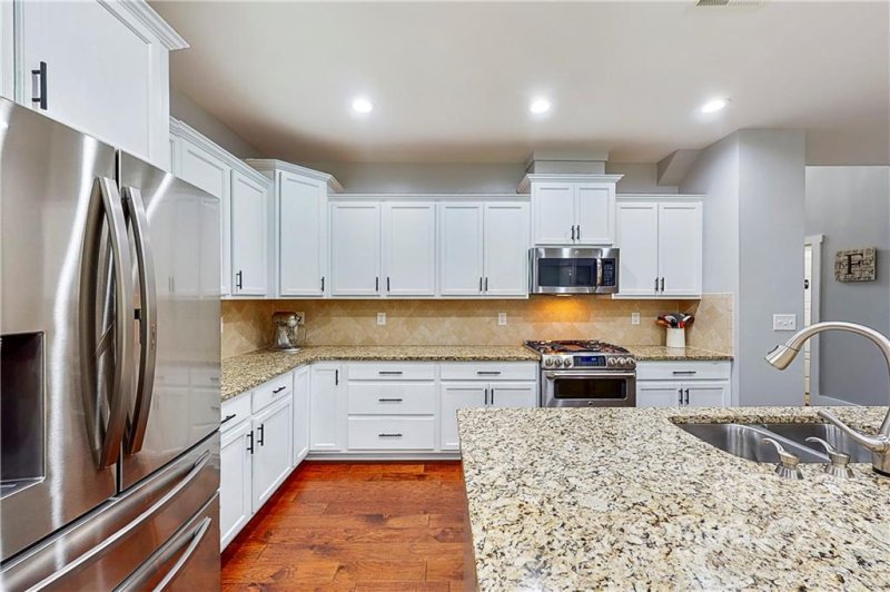 Property image 3 at 11470 Rising Star Court, Charlotte, NC 28215