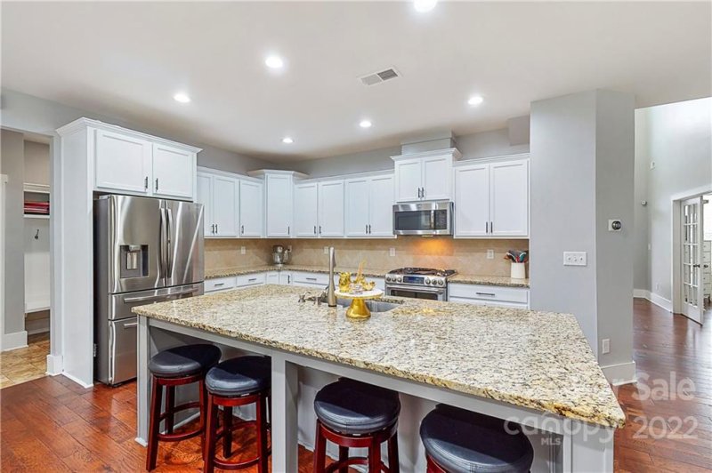 Property image 4 at 11470 Rising Star Court, Charlotte, NC 28215