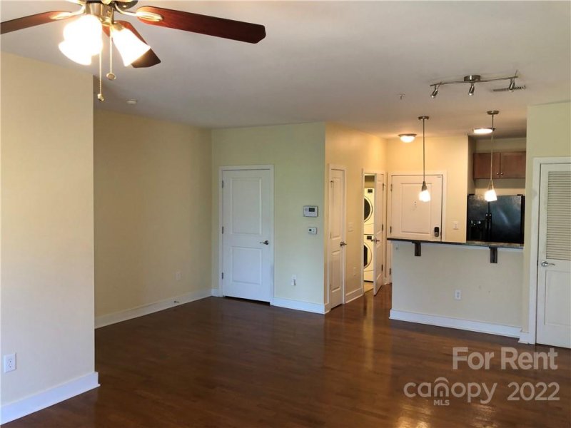 Property image 4 at 630 Calvert Street, Charlotte, NC 28208