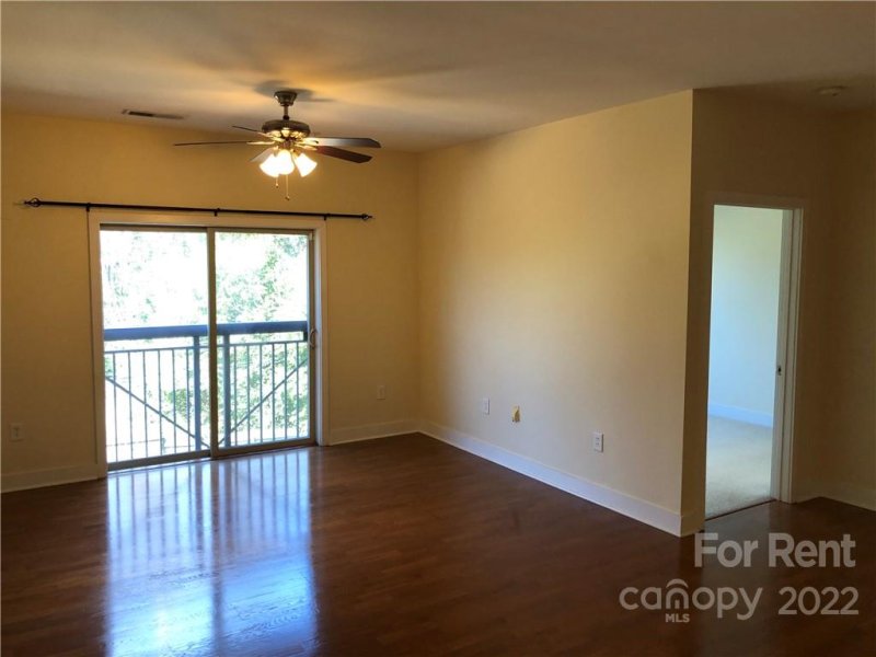 Property image 5 at 630 Calvert Street, Charlotte, NC 28208