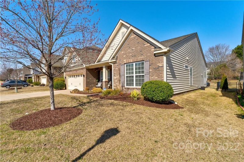 Property image 2 at 9610 Ardrey Woods Drive, Charlotte, NC 28277