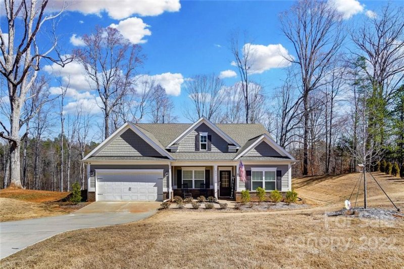 Property image 2 at 157 Sierra Chase Drive, Statesville, NC 28677