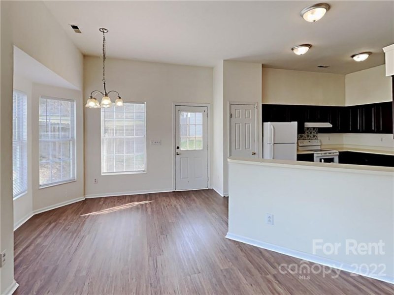 Property image 3 at 11134 Bridgehampton Drive, Charlotte, NC 28262