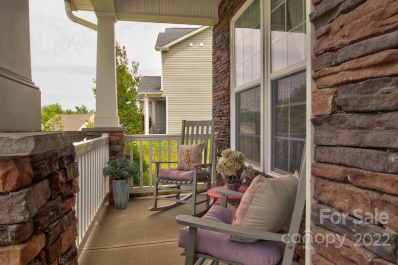 Property image 3 at 1827 Petunia Drive, Fort Mill, SC 29715