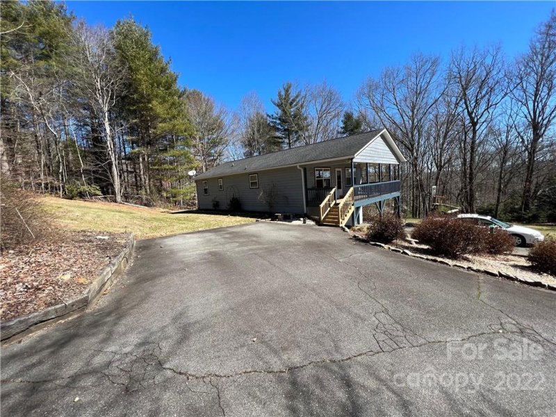 Property image 5 at 28 Hunters View Drive, Mills River, NC 28759