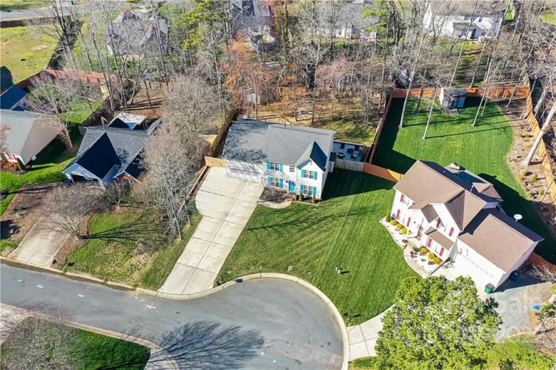 Property image 2 at 5012 Weatherly Way, Stallings, NC 28104