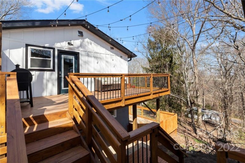 Property image 5 at 81 Stradley Mountain Road, Asheville, NC 28806