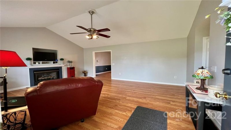 Property image 5 at 1959 Redberry Lane, Conover, NC 28613