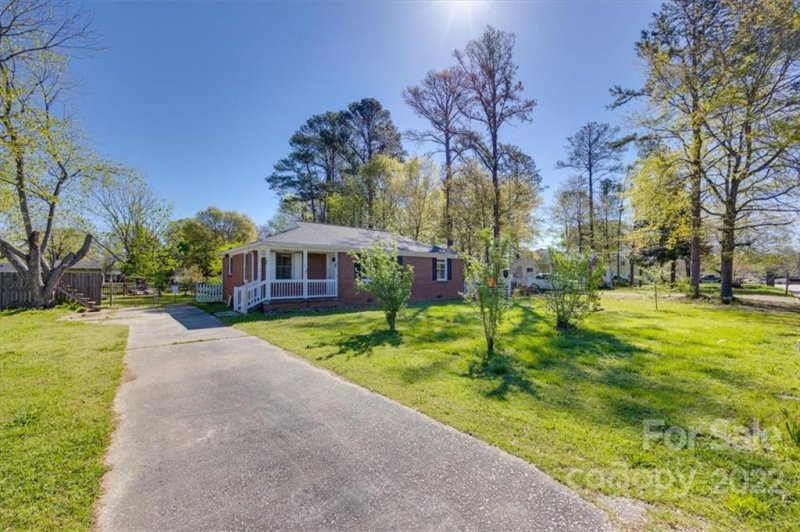 Property image 2 at 1652 Madison Street, Rock Hill, SC 29732