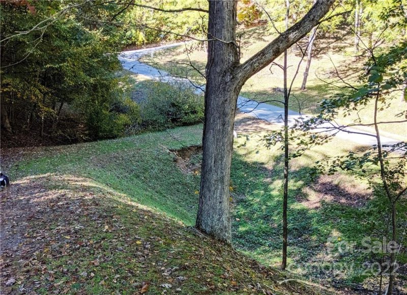 Property image 2 at 9 Junebug Trail, Waynesville, NC 28785