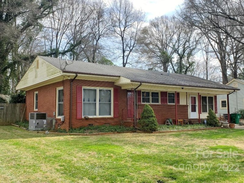 Property image 3 at 1526 Lisbon Lane, Charlotte, NC 28269