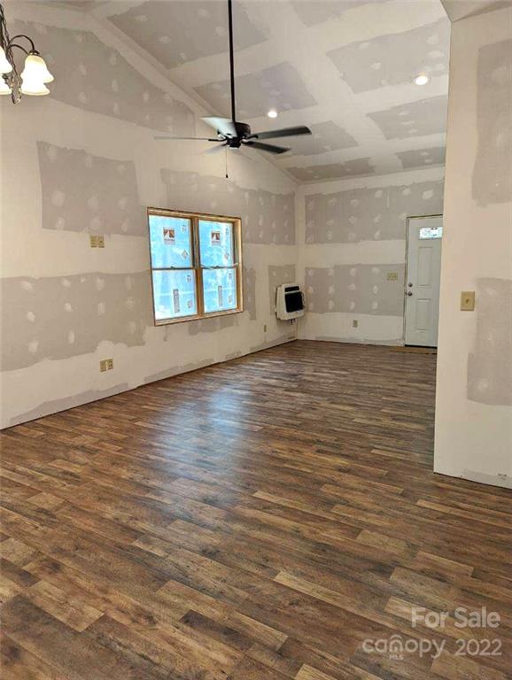 Property image 3 at 261 Nicholas Knoll, Bakersville, NC 28705