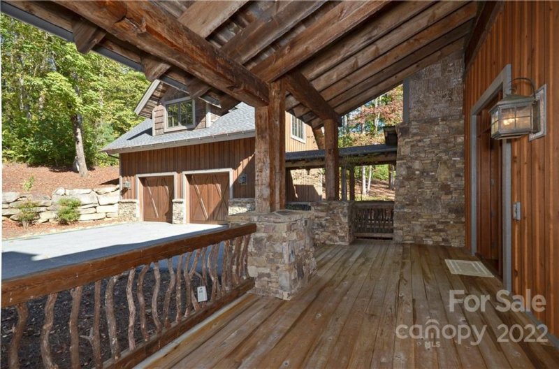 Property image 2 at 466 Barrington Drive, Asheville, NC 28803