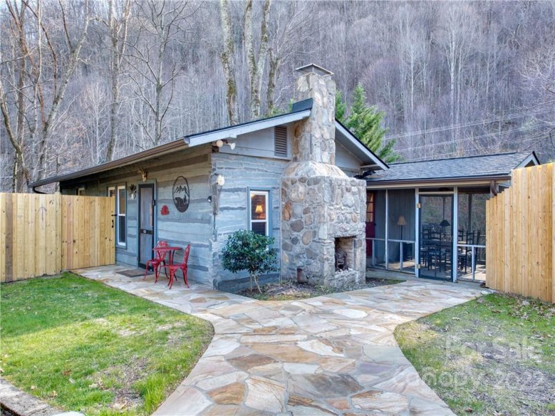 Property image 3 at 176 Laurel Branch Road, Maggie Valley, NC 28751