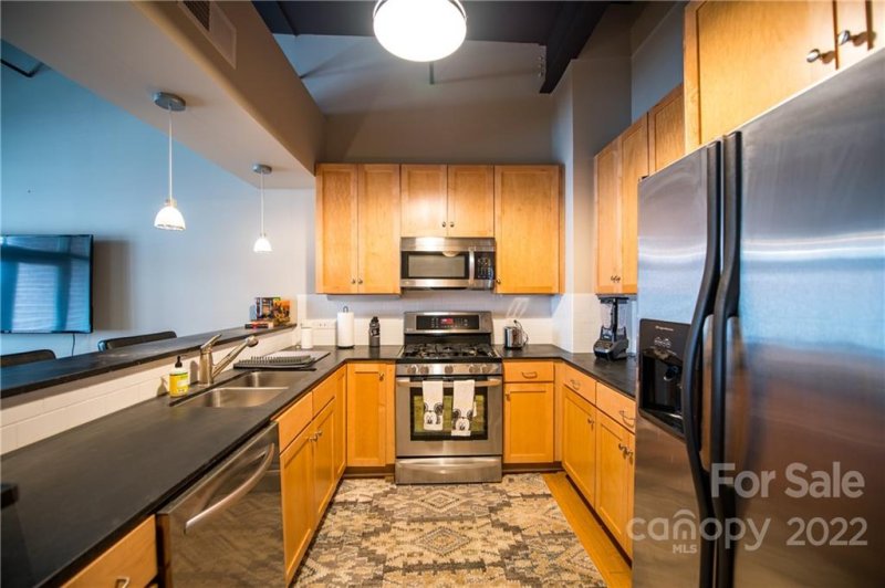 Property image 2 at 720 Governor Morrison Street, Charlotte, NC 28211