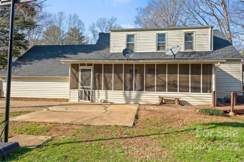 Property image 5 at 218 Hillsboro Road, Taylorsville, NC 28681