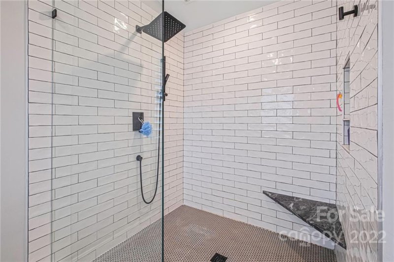 Property image 5 at 4604 Walnut Knoll Drive, Matthews, NC 28105