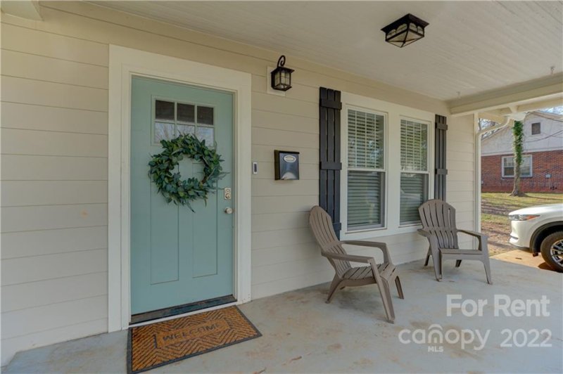 Property image 3 at 1324 E 35th Street, Charlotte, NC 28205