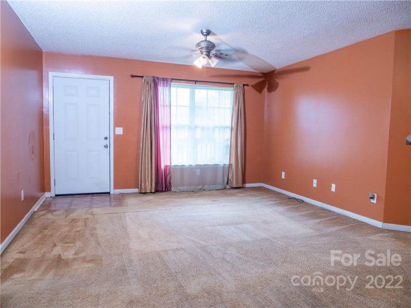 Property image 3 at 2038 B Avenue, Charlotte, NC 28216